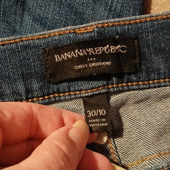 Banana Republic Factory Women's Curvy Fit Girlfriend Jeans SZ 30/10 EUC - Picture 7 of 9